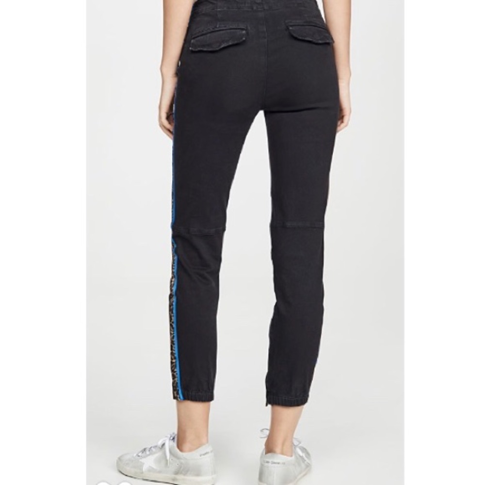 Pam & Gela Elastic Cargo Zipper Leopard Jogger - Picture 2 of 11